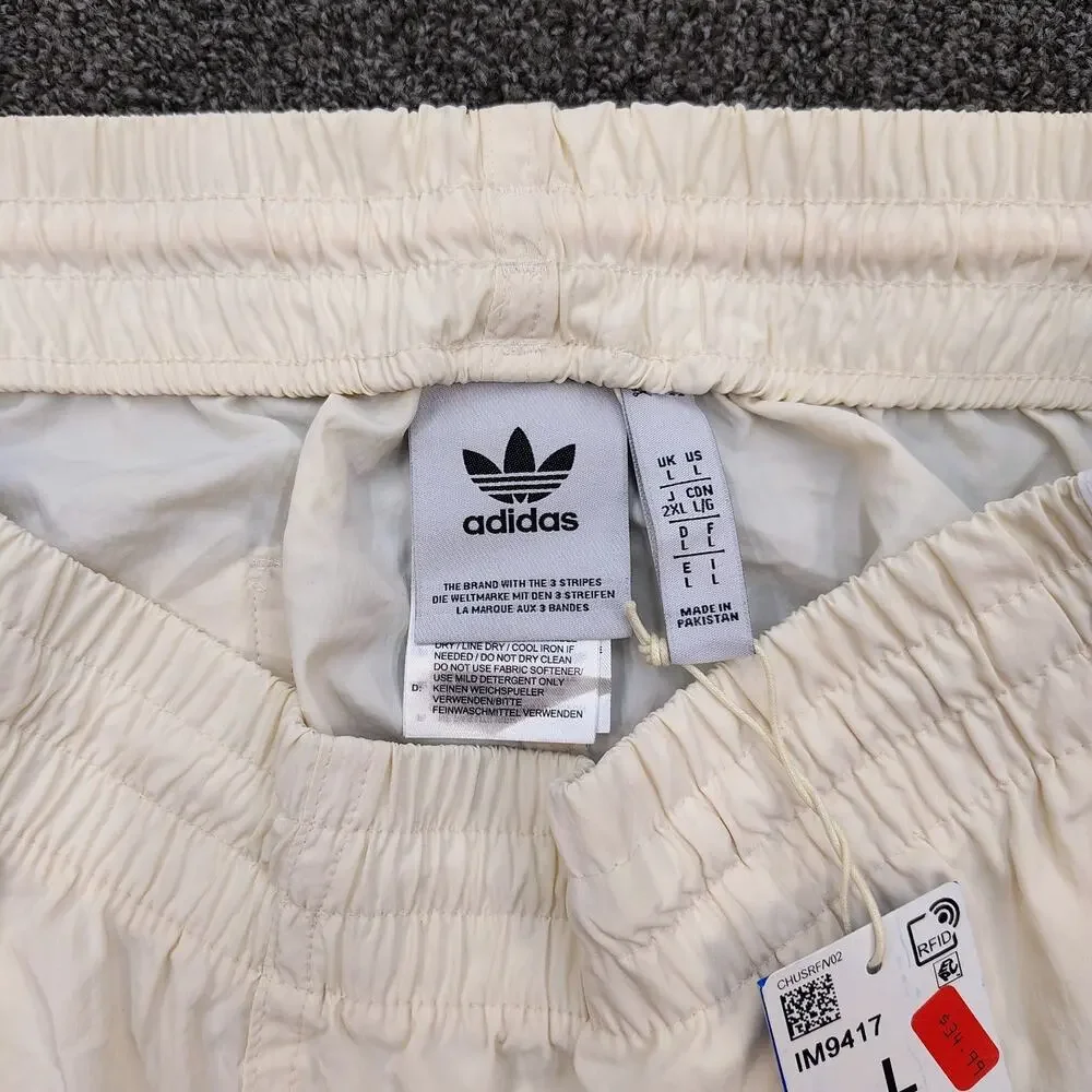 New Adidas Originals Classics Sprinter Shorts White Mens Size L Fast Shipping
